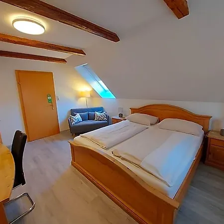 Wollsdorferhof Inn 3*