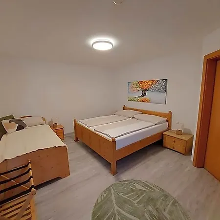 Wollsdorferhof 3*