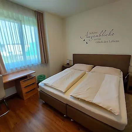 Wollsdorferhof 3*